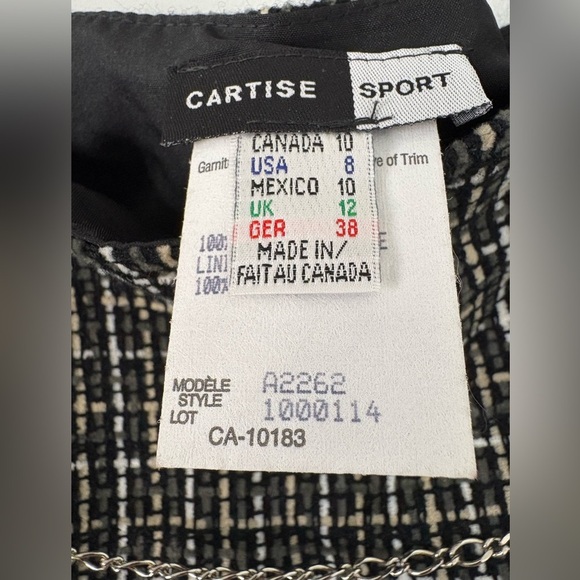 Elegant Black and White Tweed Pencil Skirt - Picture 2 of 5